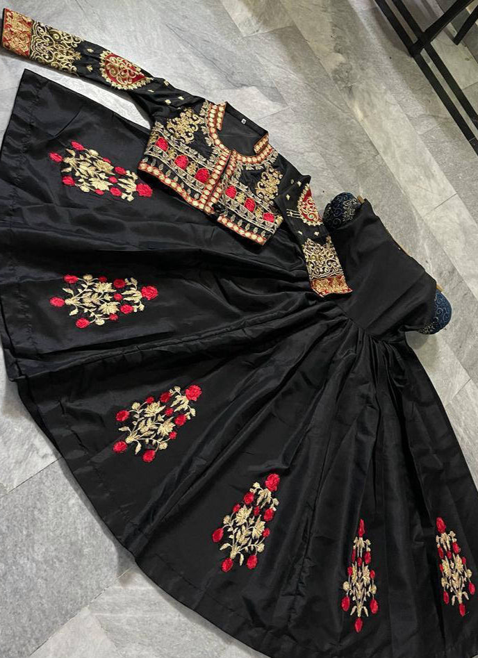 Kattan silk Maxi with jacket (3p)