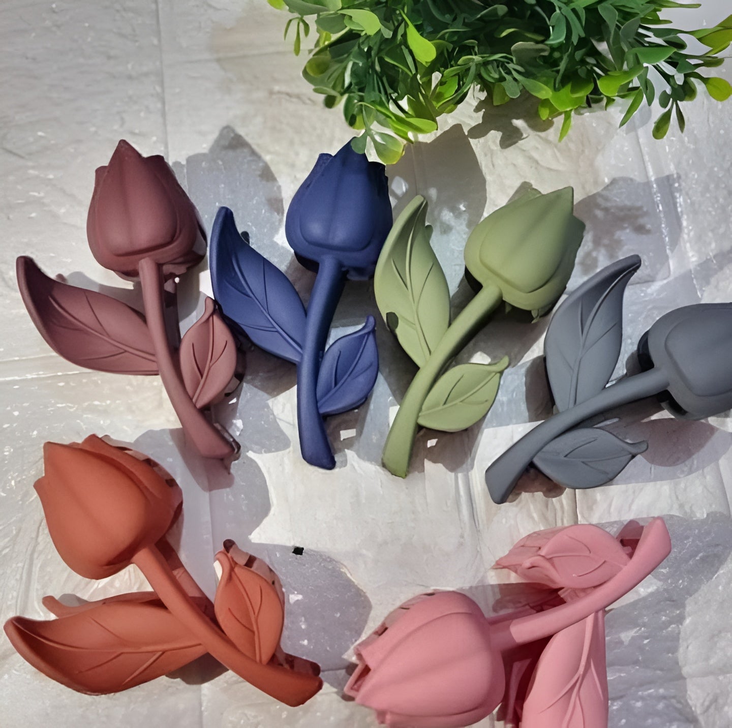 3 Pcs Hair Claw Perfect For All Hair Types Durable Abs Plastic Hair Catcher Set For Women And Girls (Random Color)